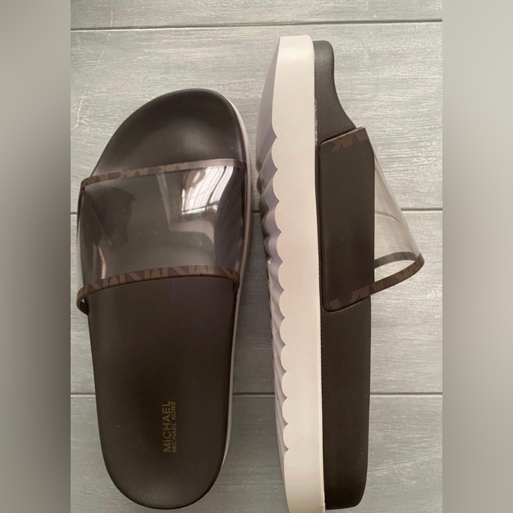 NEW Michael Kors Slides